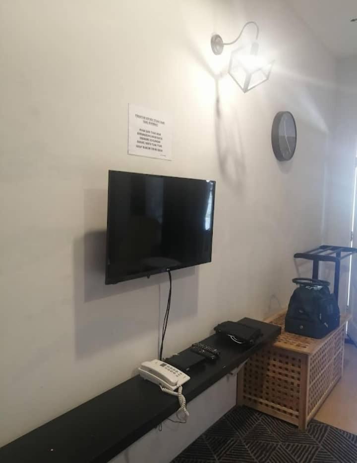 Asfa D Village - Resort - Homestay - Family Room Kemasik Exterior photo